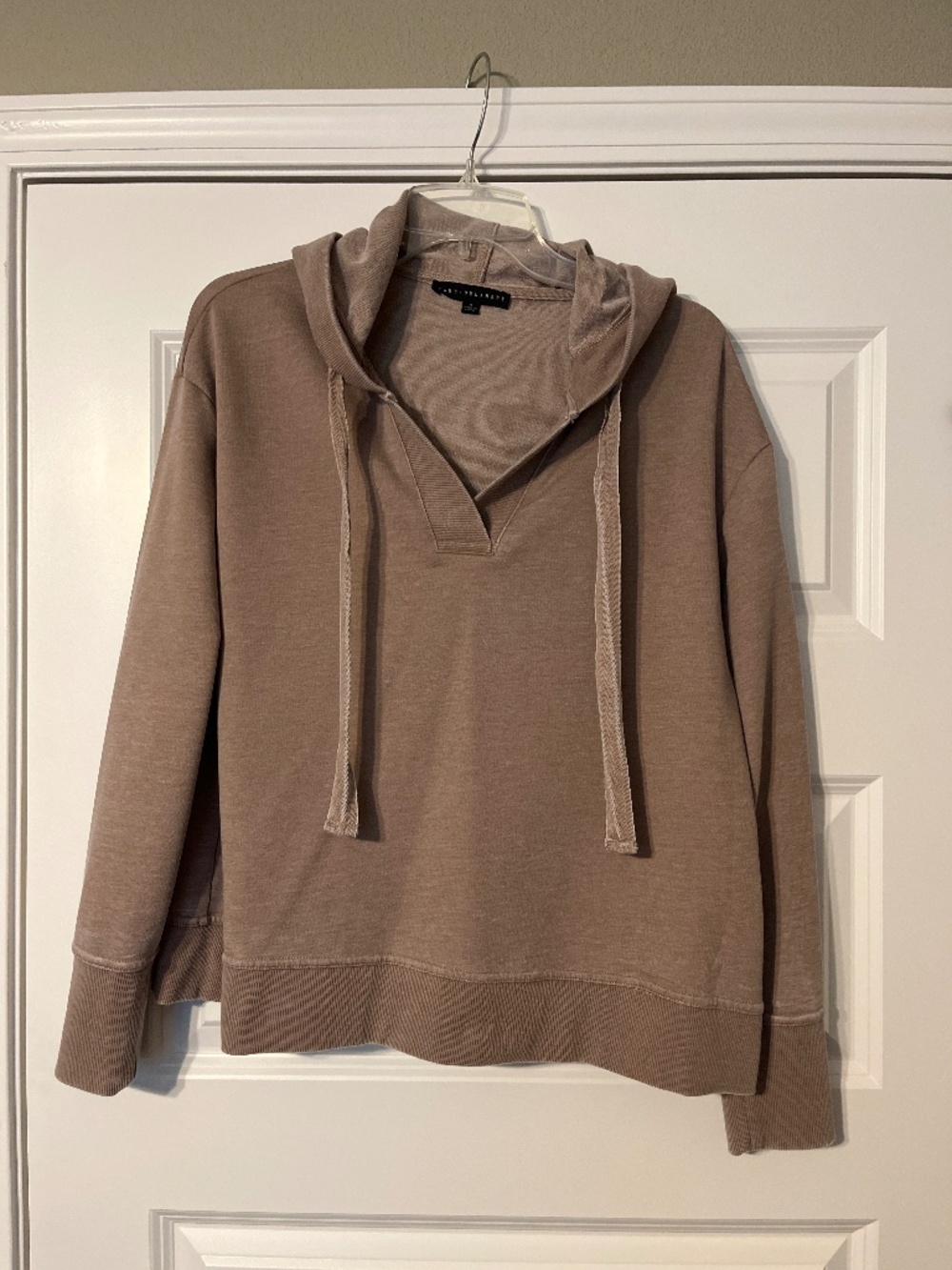 Jane & Delancey Taupe Hoodie Sweatshirt / Pant Set